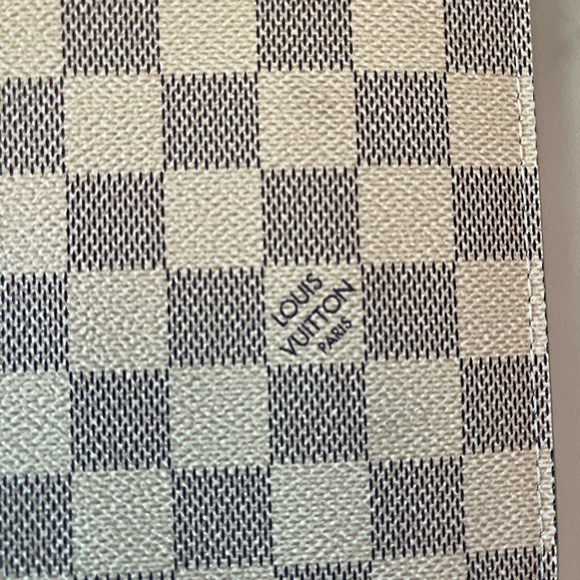 Louis Vuitton Azure Pouchette with Vachetta Leather Strap - Picture 3 of 12